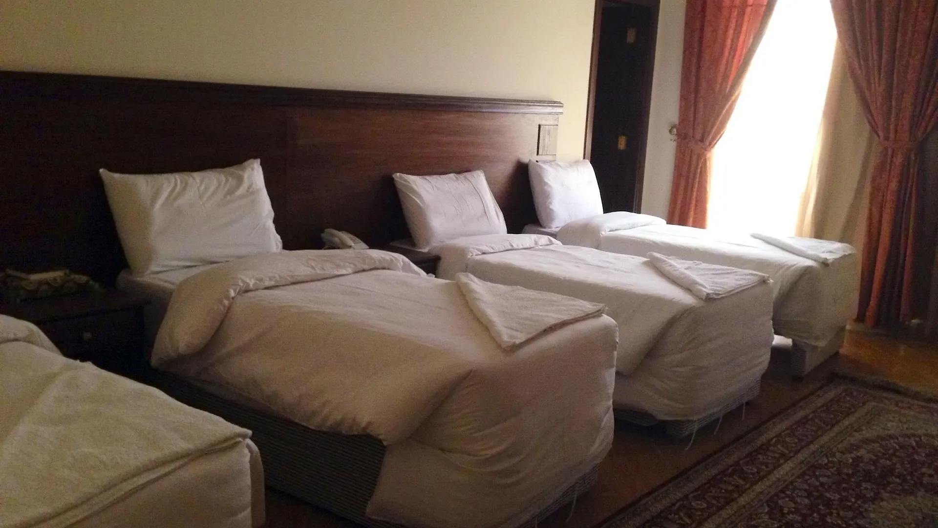 Qasr Al Azizia Hotel Mecca 3*,  Saudi Arabia